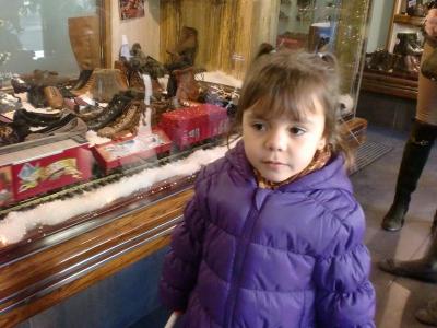 20111203064928-segovia1.jpg